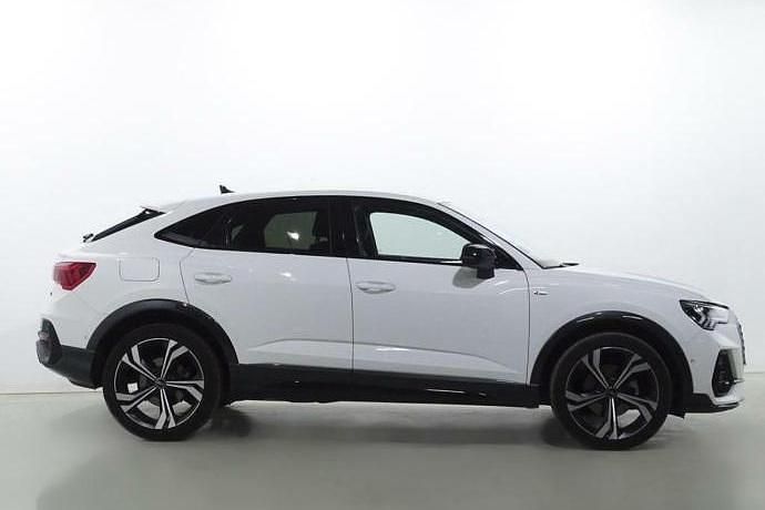 Usado Audi Q3 Ambiente 150 CV (110 kW) 2024 SUV