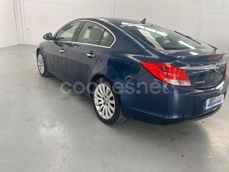 Usado Opel Insignia Sport 130 CV (95 kW) 2011 Azul Berlina
