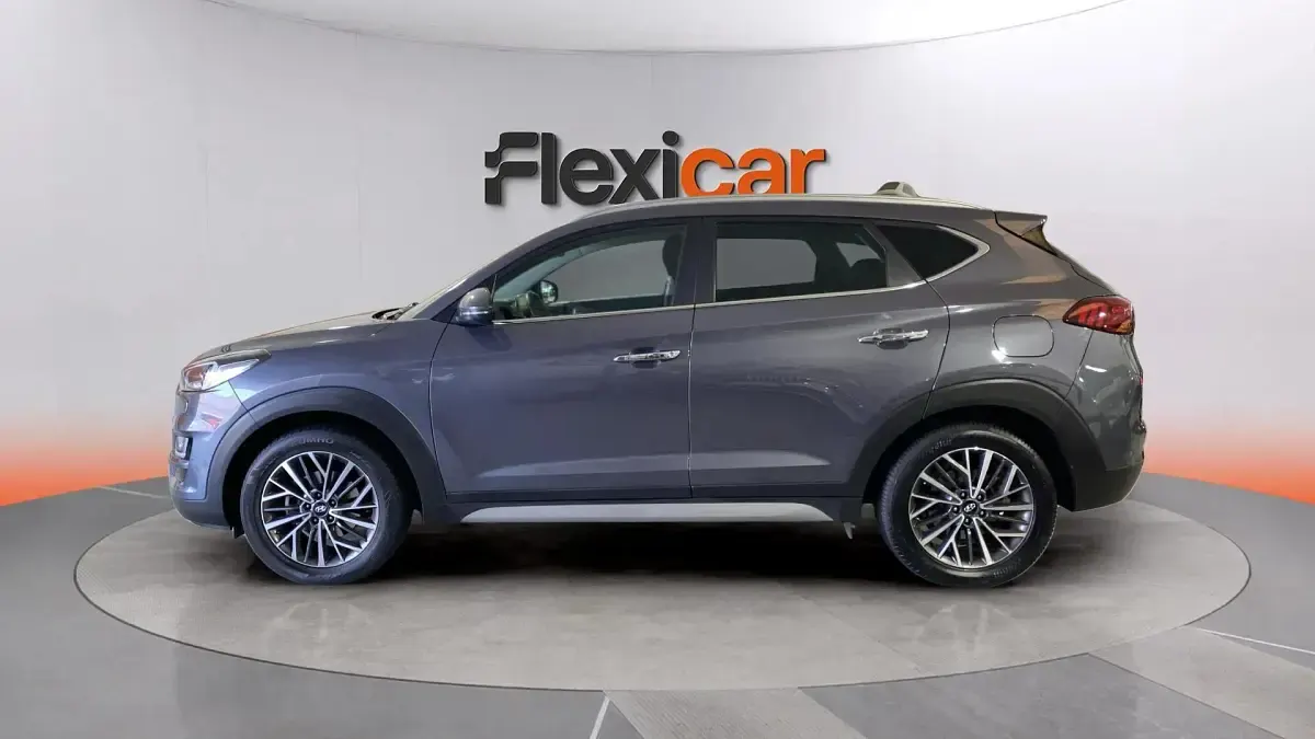 Usado Hyundai Tucson 177 CV (130 kW) 2019 Gris SUV
