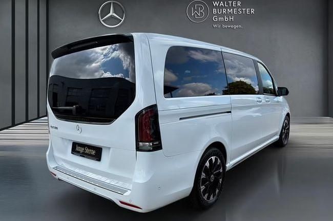 Usado Mercedes EQV300 150 kW (204 CV) 2024 Blanco Monovolumen