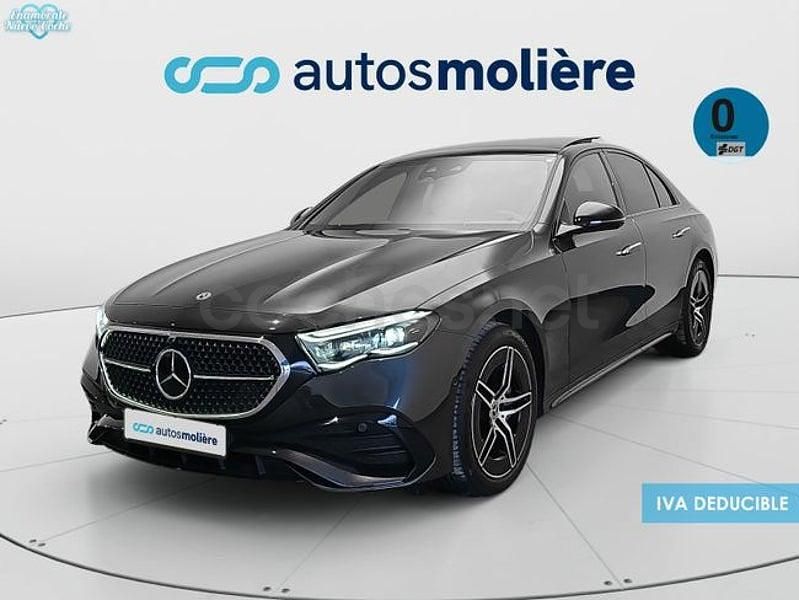Usado Mercedes E300 313 CV (230 kW) 2023 Gris / plata Berlina
