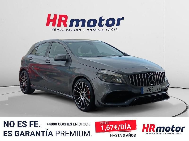 Usado Mercedes A180 Style 109 CV (80 kW) 2017 Gris / plata Berlina