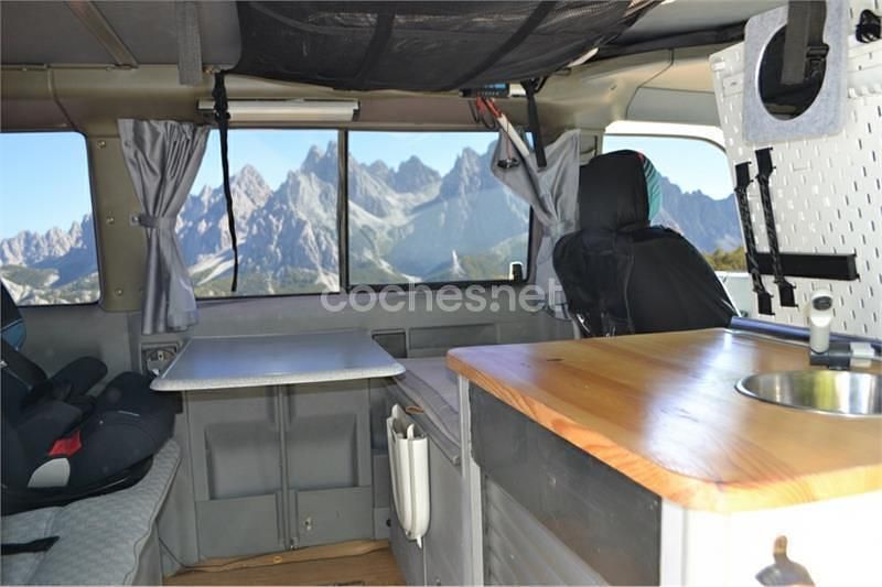 Usado VW Multivan Comfortline 174 CV (127 kW) 2003 Blanco Van