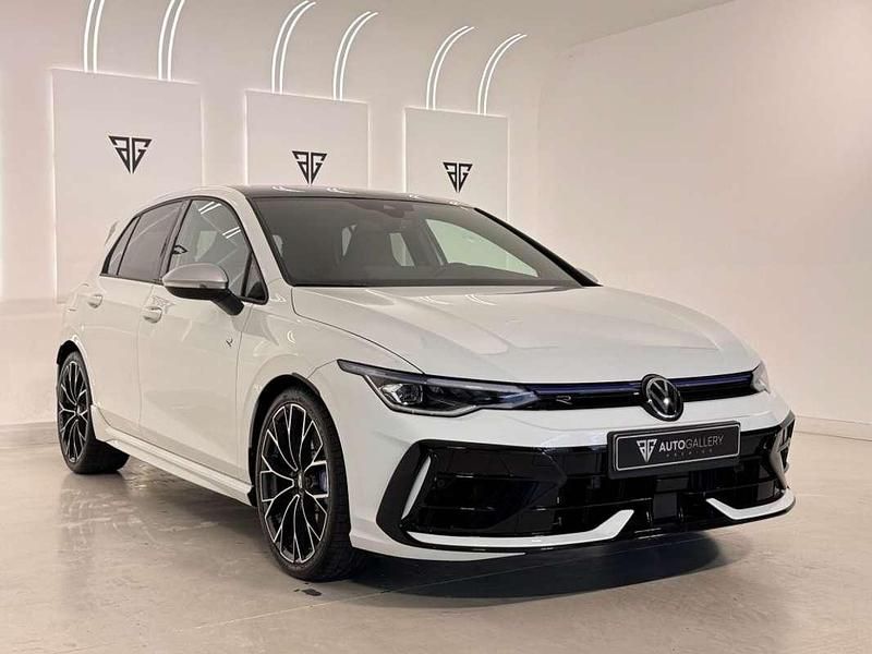Usado VW Golf VIII R 333 CV (244 kW) 2025 Blanco Utilitario