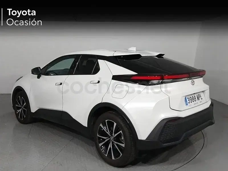 Usado Toyota C-HR Advance 184 CV (135 kW) 2024 Blanco SUV