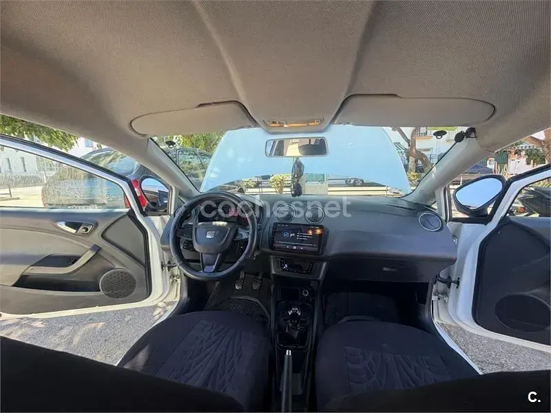Usado Seat Ibiza ST I-Tech 105 CV (77 kW) 2012 Blanco Familiar