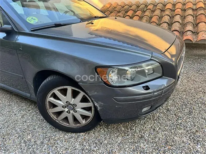 Usado Volvo V50 Momentum 180 CV (132 kW) 2007 Negro Familiar