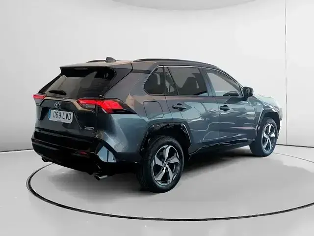 Usado Toyota RAV4 Advance 306 CV (225 kW) 2022 Gris SUV