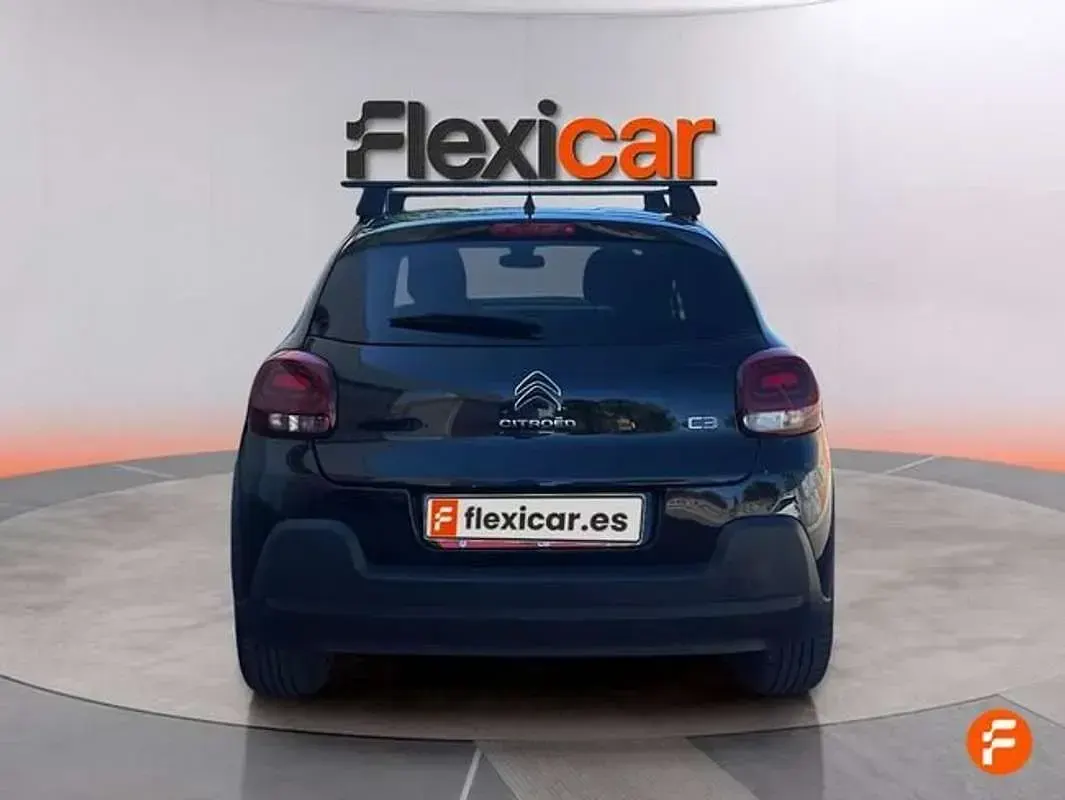 Usado Citroën C3 PureTech 83 CV (61 kW) 2023 Negro Utilitario