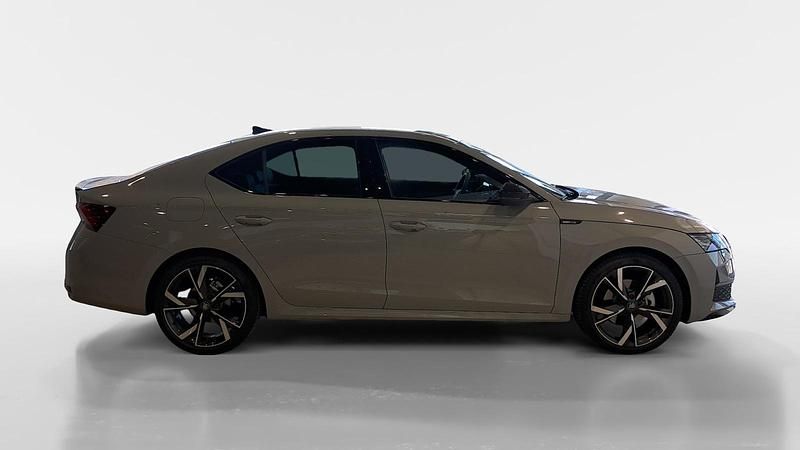 Usado Skoda Octavia 150 CV (110 kW) 2025 Berlina