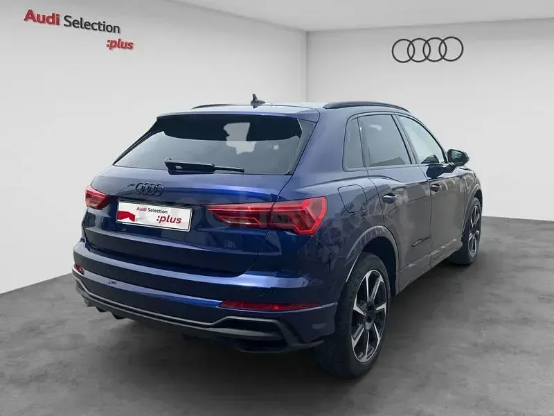 Usado Audi Q3 Ambiente 150 CV (110 kW) 2024 Azul SUV