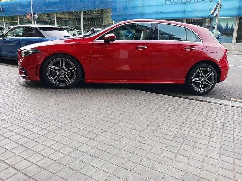Usado Mercedes A200 AMG 150 CV (110 kW) 2019 Rojo Berlina