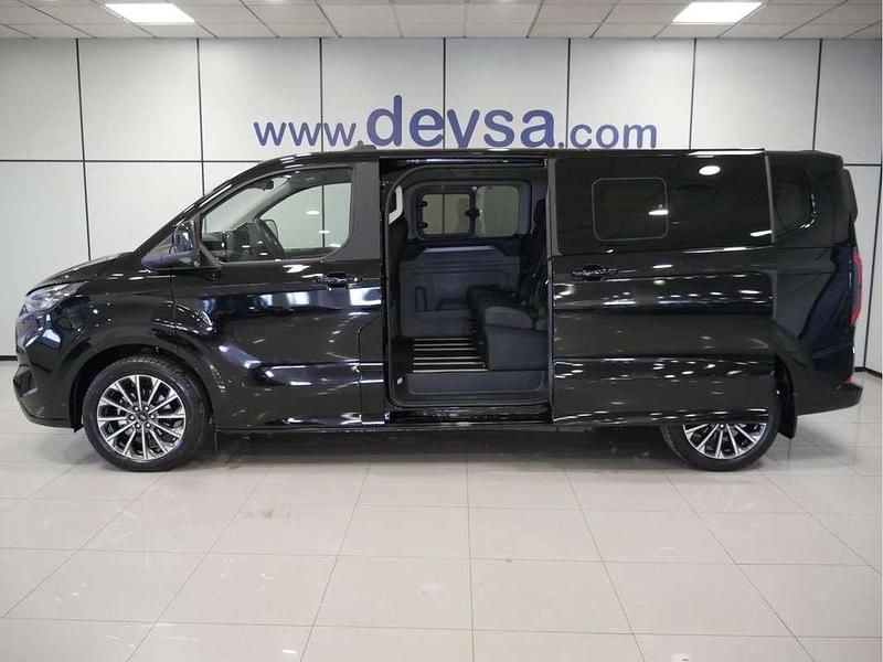 Nuevo Ford Tourneo Custom Titanium X 170 CV (125 kW) 2025 Negro Van