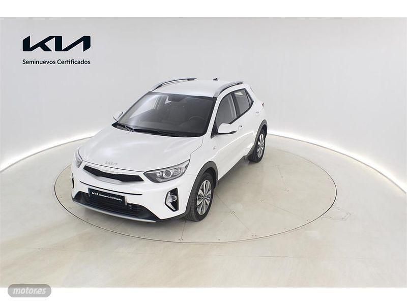 Blanco Usado 2024 Kia Stonic SUV | 18.899 € (Precio justo) - Imagen 1/4