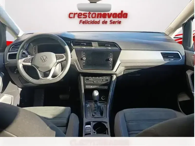 Usado VW Touran 150 CV (110 kW) 2025 Monovolumen