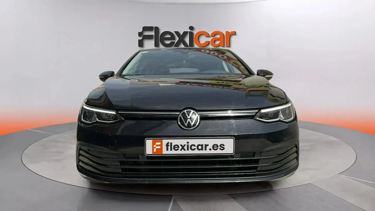 Usado VW Golf VII Advance 150 CV (110 kW) 2020 Negro Berlina