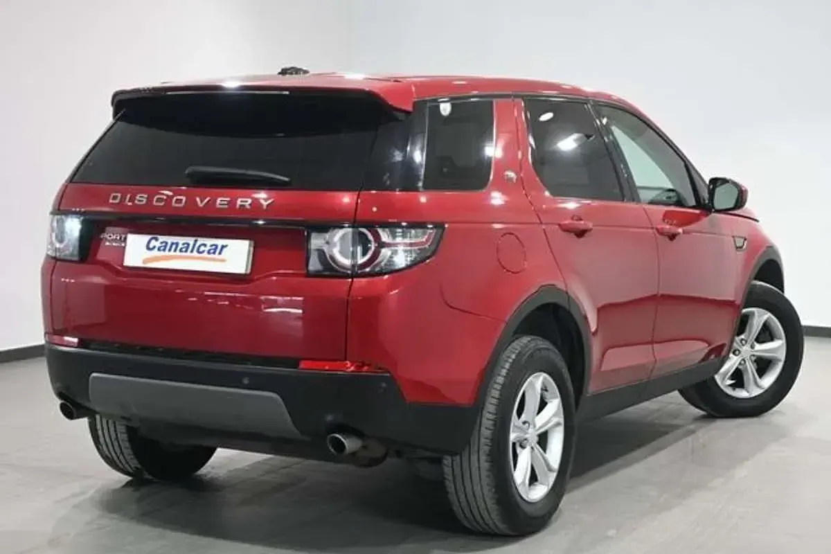 Usado Land Rover Discovery Sport HSE Luxury 150 CV (110 kW) 2015 Rojo SUV