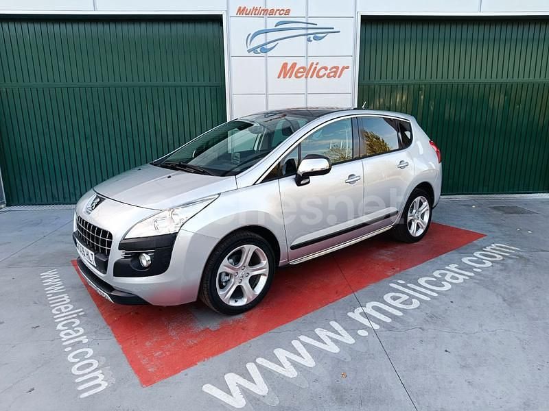 Gris / plata Usado 2012 Peugeot 3008 Allure Berlina | 8990 € (Precio justo) - Imagen 1/4