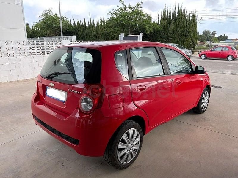 Usado Chevrolet Aveo LT 101 CV (74 kW) 2010 Rojo Berlina