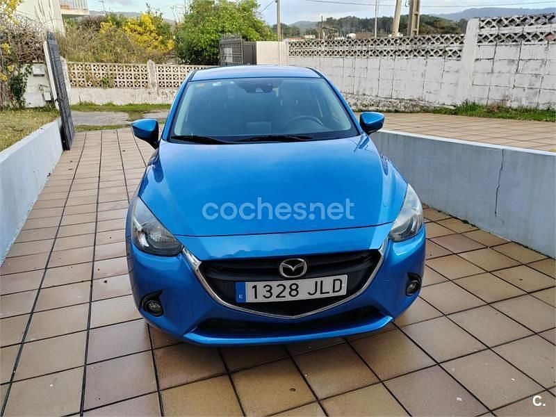 Azul Usado 2016 Mazda 2 Berlina | 10.700 € (Precio justo) - Imagen 1/4