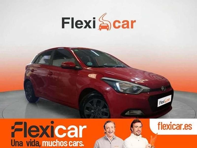 Burdeos Usado 2018 Hyundai i20 Utilitario | 8990 € (Precio justo) - Imagen 1/4