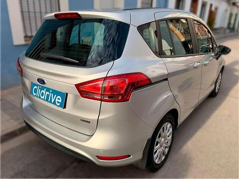 Usado Ford B-MAX Trend 101 CV (74 kW) 2013 Gris Monovolumen