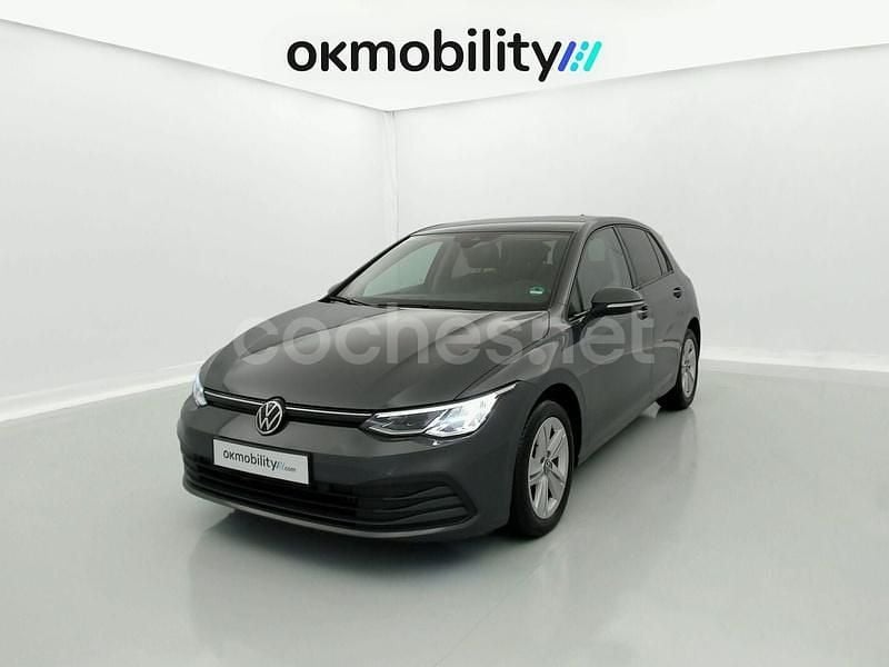 Gris / plata Usado 2020 VW Golf VII Advance Berlina | 19.900 € (Buen precio) - Imagen 1/4