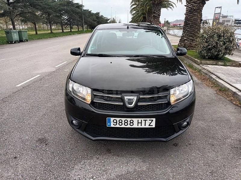 Usado Dacia Sandero Base 75 CV (55 kW) 2013 Negro Berlina
