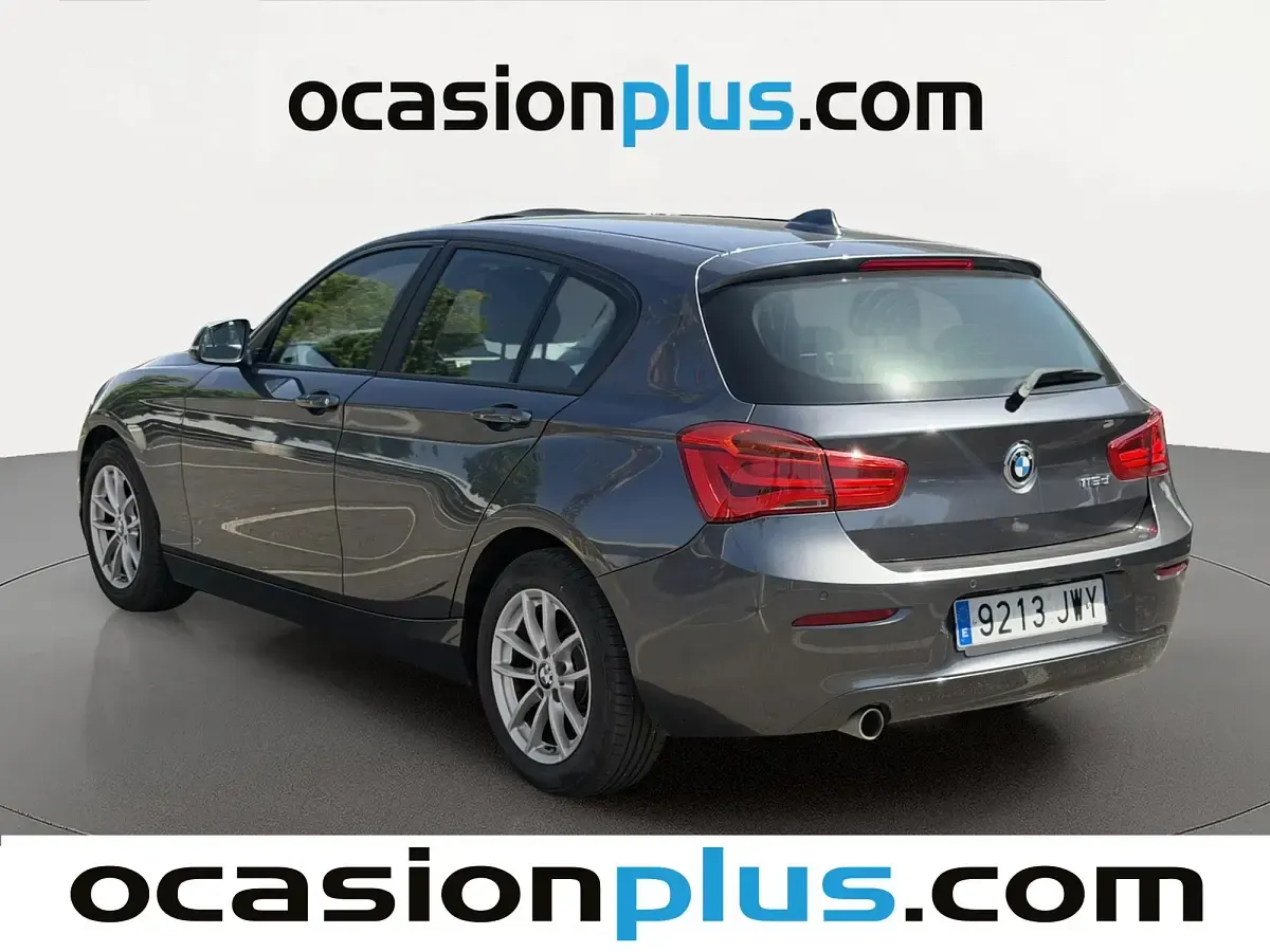 Usado BMW 116 116 CV (85 kW) 2017 Gris Utilitario
