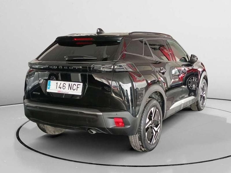 Usado Peugeot 2008 Allure 102 CV (75 kW) 2025 Negro SUV