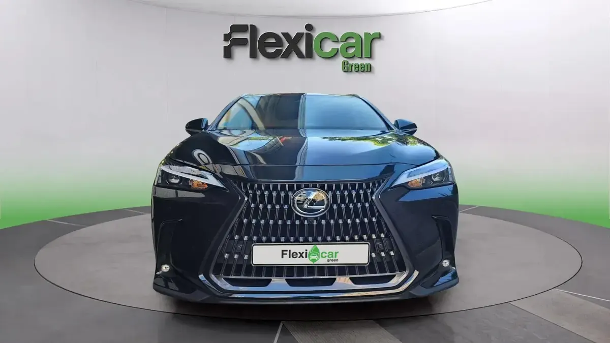 Usado Lexus NX350h Executive Line 242 CV (177 kW) 2022 Negro
