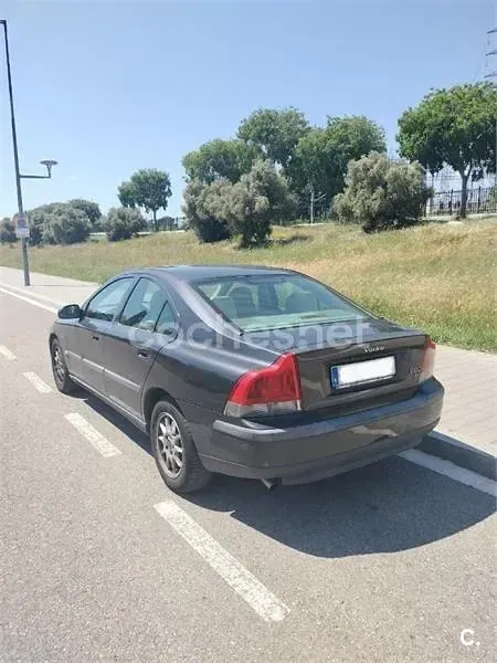 Usado Volvo S60 170 CV (125 kW) 2001 Verde Berlina