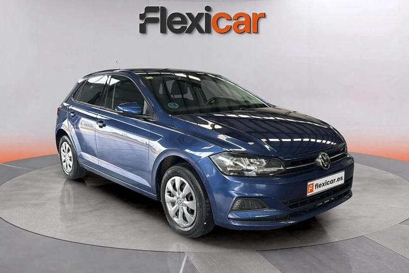 Usado VW Polo Advance 95 CV (69 kW) 2019 Azul Berlina
