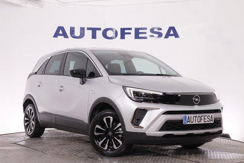 Usado Opel Crossland Elegance 110 CV (80 kW) 2024 Plata SUV
