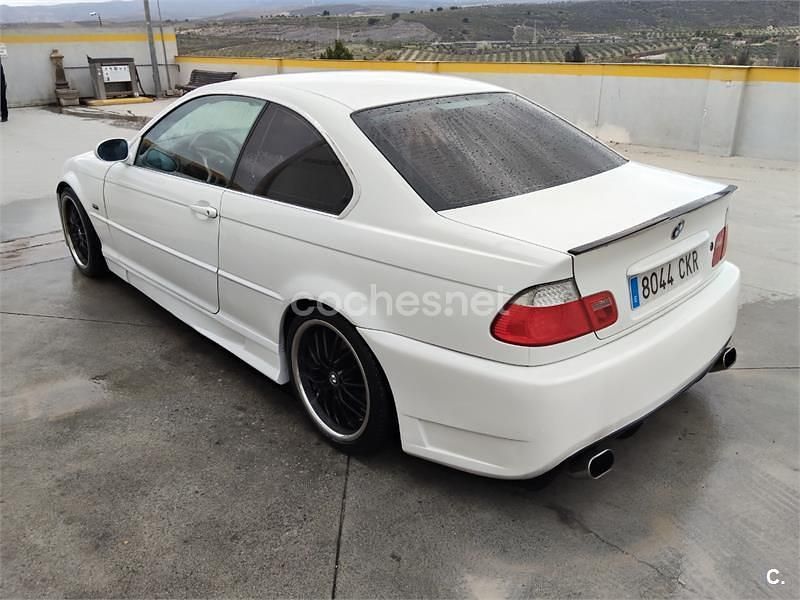 Usado BMW 320 170 CV (125 kW) 2003 Blanco Coupe