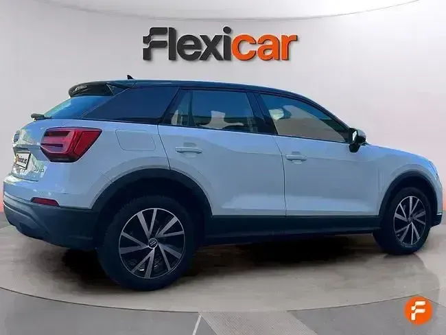 Używany Audi Q2 Advanced Plus 116 KM (85 kW) 2020 Biały SUV
