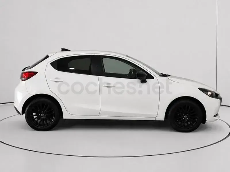 Usado Mazda 2 Homura-Line 90 CV (66 kW) 2023 Blanco Utilitario