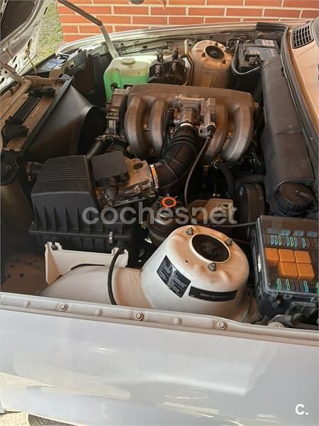 Usado BMW 318 136 CV (100 kW) 1990 Blanco Berlina