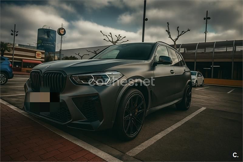 Gris / plata Usado 2022 BMW X5 Comfort Edition SUV | 63.200 € - Imagen 1/4