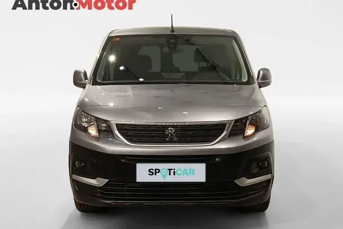 Usado Peugeot Rifter Active 100 CV (73 kW) 2020 Monovolumen