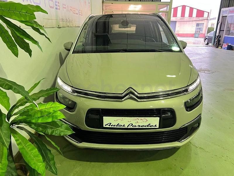 Usado Citroën Grand C4 Picasso Shine 120 CV (88 kW) 2017 Gris / plata Monovolumen