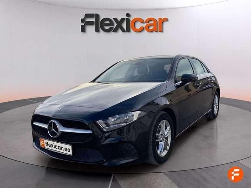 Usado Mercedes A200 150 CV (110 kW) 2019 Negro Berlina