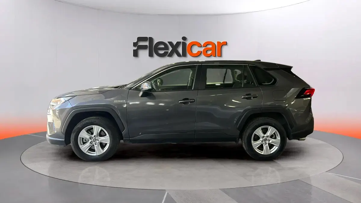 Usado Toyota RAV4 Hybrid Business Edition 218 CV (160 kW) 2021 Gris SUV