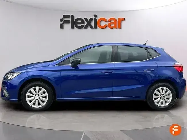 Usado Seat Ibiza Reference 80 CV (58 kW) 2021 Azul Utilitario