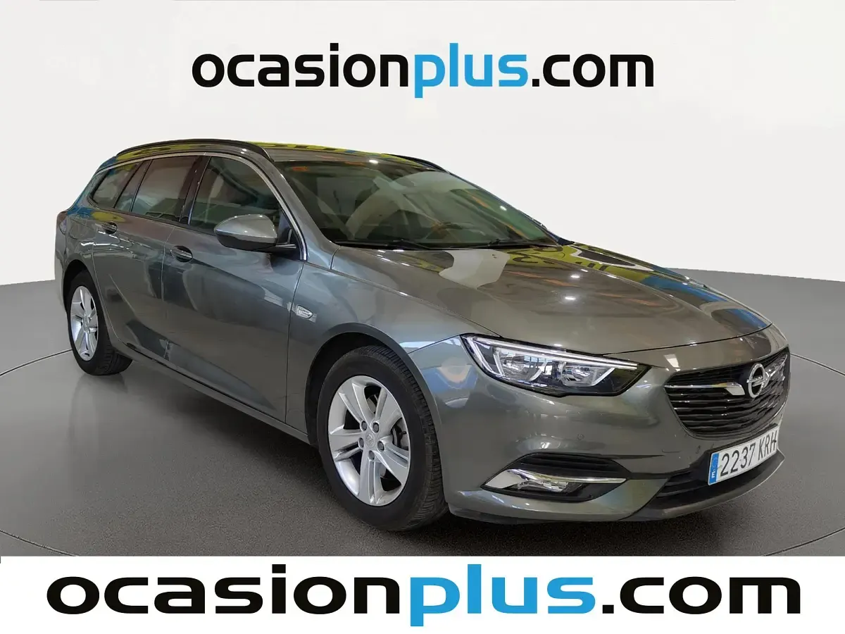 Usado Opel Insignia Selective 136 CV (100 kW) 2018 Gris Familiar