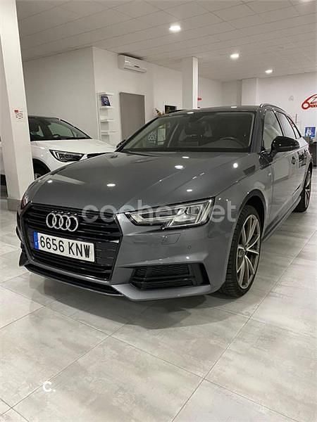 Usado Audi A4 150 CV (110 kW) 2018 Gris / plata Familiar