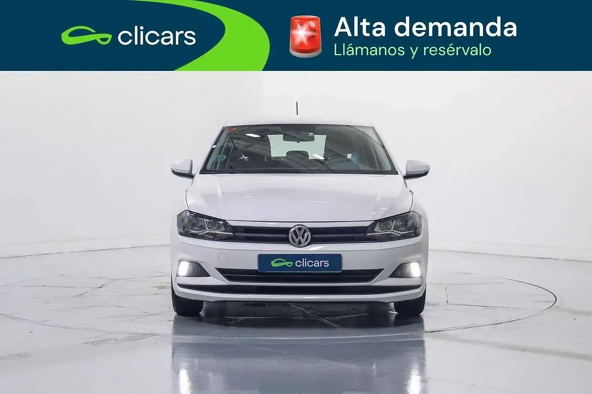 Usado VW Polo Edition 75 CV (55 kW) 2018 Blanco Utilitario