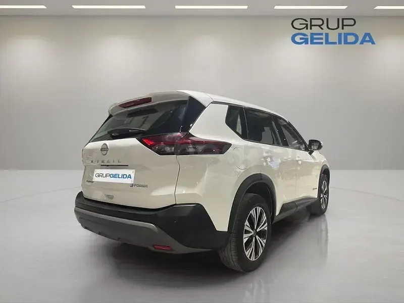 Usado Nissan X-Trail Acenta 213 CV (156 kW) 2024 Blanco SUV