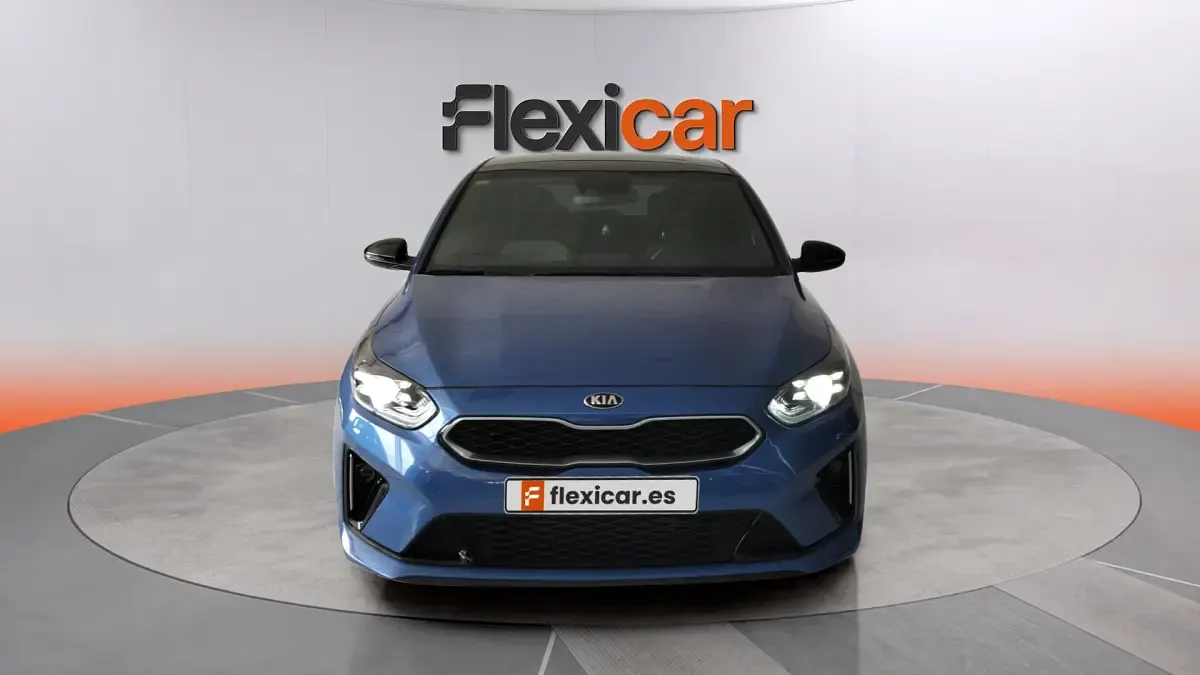 Usado Kia Ceed GT GT-Line 140 CV (102 kW) 2020 Azul Berlina