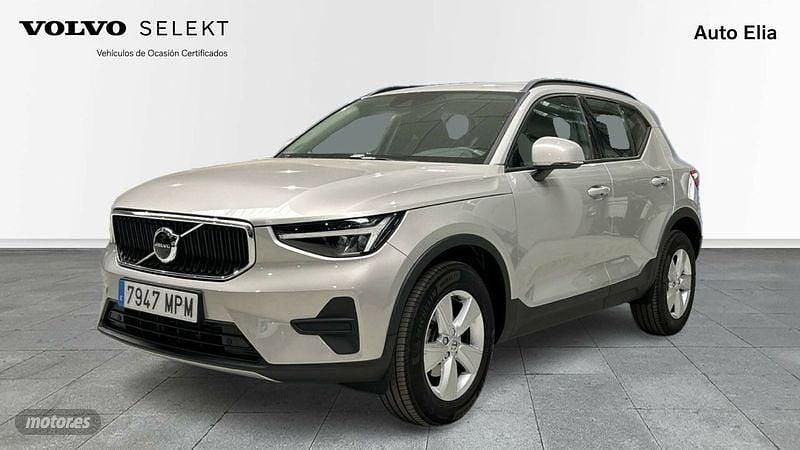 Plateado Usado 2024 Volvo XC40 SUV | 31.900 € (Buen precio) - Imagen 1/4